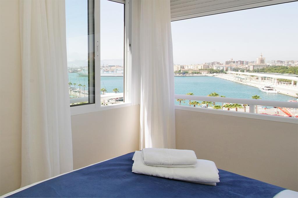 Apartamentos Malagueta Urban Beach Malaga Room photo